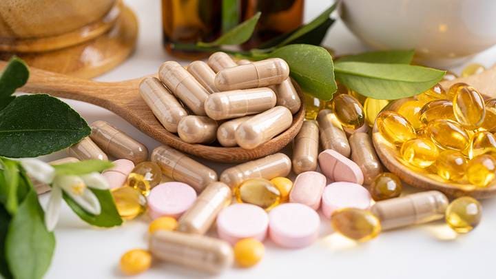 Как правильно выбрать и принимать БАДы